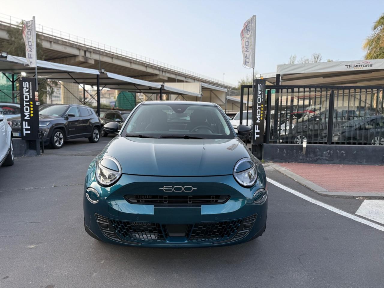 Fiat 600 Hybrid 110 CV DCT MHEV ICON KM 0