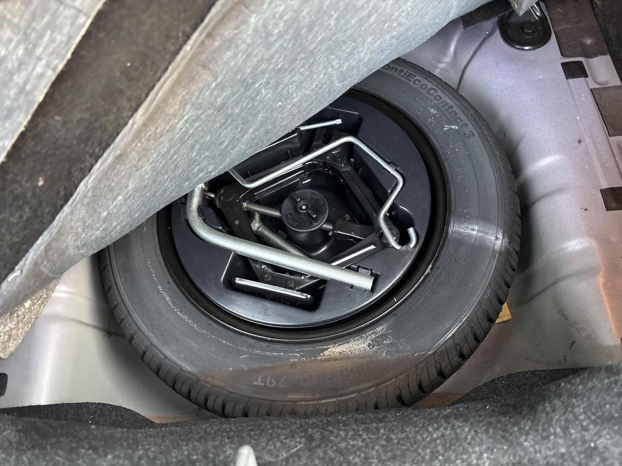 Ford Ka 1.2 8V 69CV titanium OK NEOPATENTATI