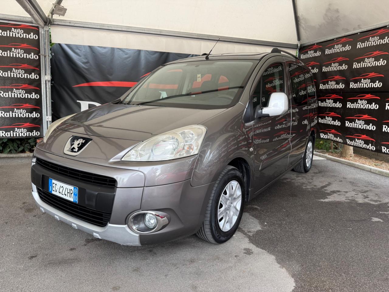 Peugeot Partner Tepee 1.6 HDi 92CV Outdoor