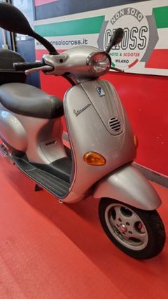 VESPA 50 ET2 - ANNO 2002