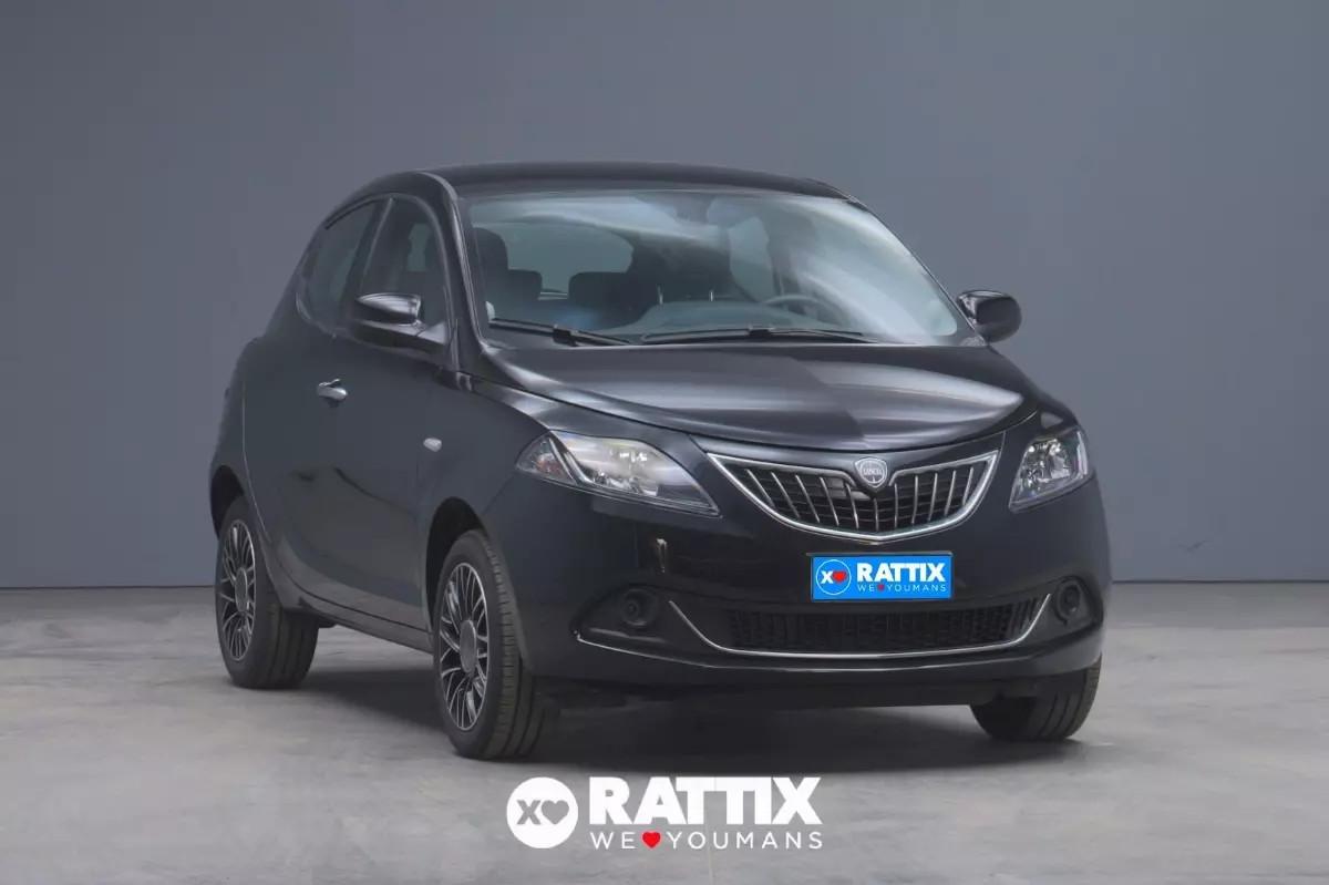 Lancia Ypsilon 1.0 Firefly Hybrid 70CV Platino