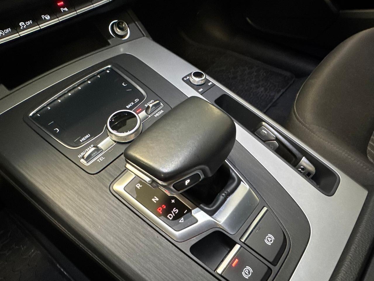 Audi Q5 35 TDI S tronic line plus