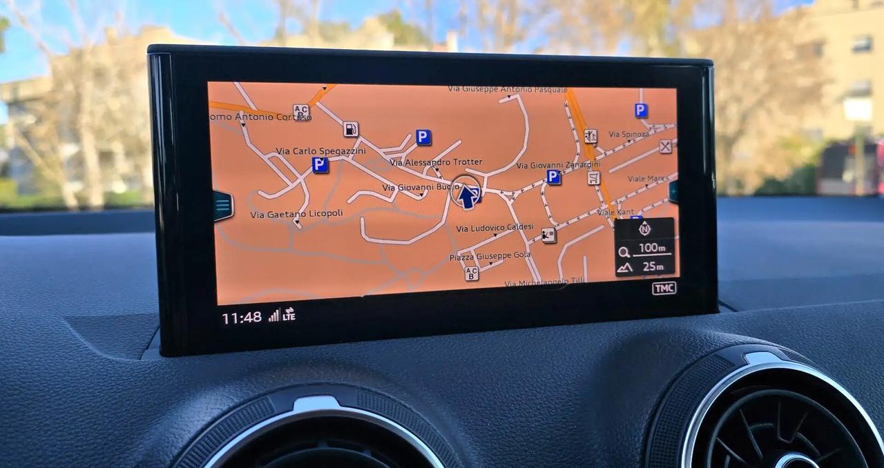 Audi Q2 35 1.5 tfsi Business Plus s-tronic