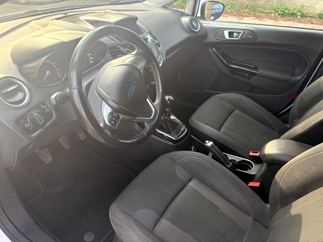 FORD FIESTA 1.2 Titanium - 2016