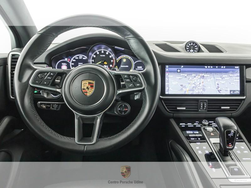 Porsche Cayenne 3.0 e-hybrid tiptronic