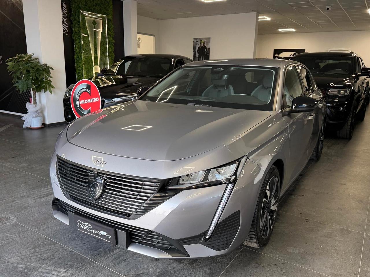 PEUGEOT 308 BERLINA ALLURE 1.5 PELLE NAVI OK NEOPATENTATI ANNO 2022