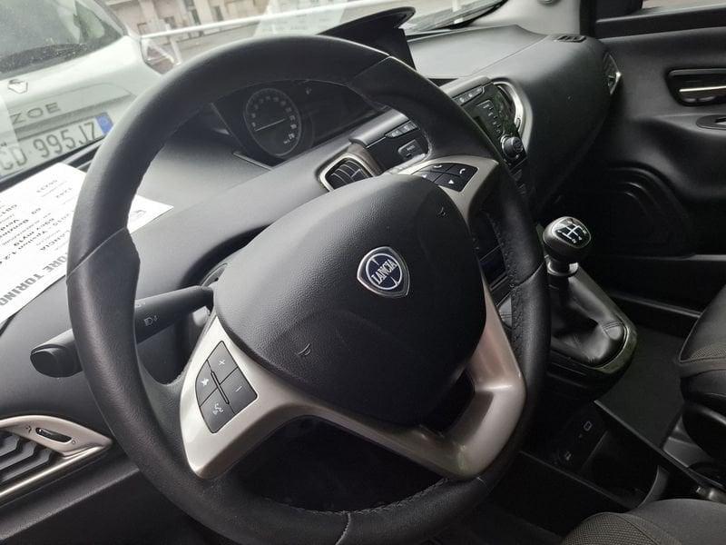 Lancia Ypsilon III 2015 1.2 Gold s&s 69cv my19