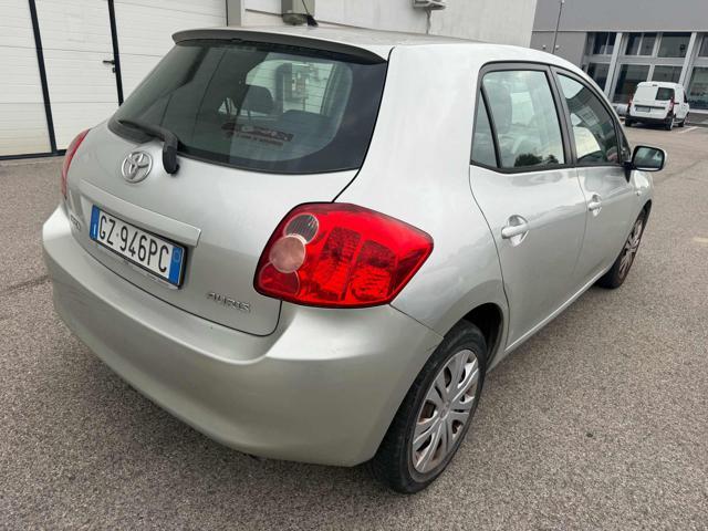 TOYOTA Auris 1.4 D-4D 5p Sol senza nessun lavoro da fare