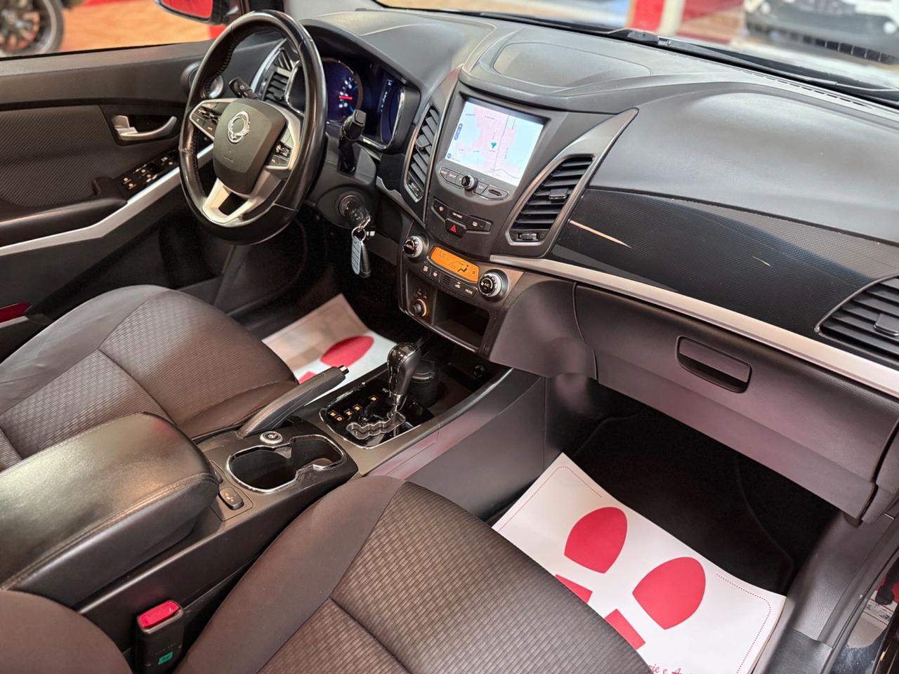 Ssangyong Korando 2.0 Limited 2wd auto my17 Benz/GPL