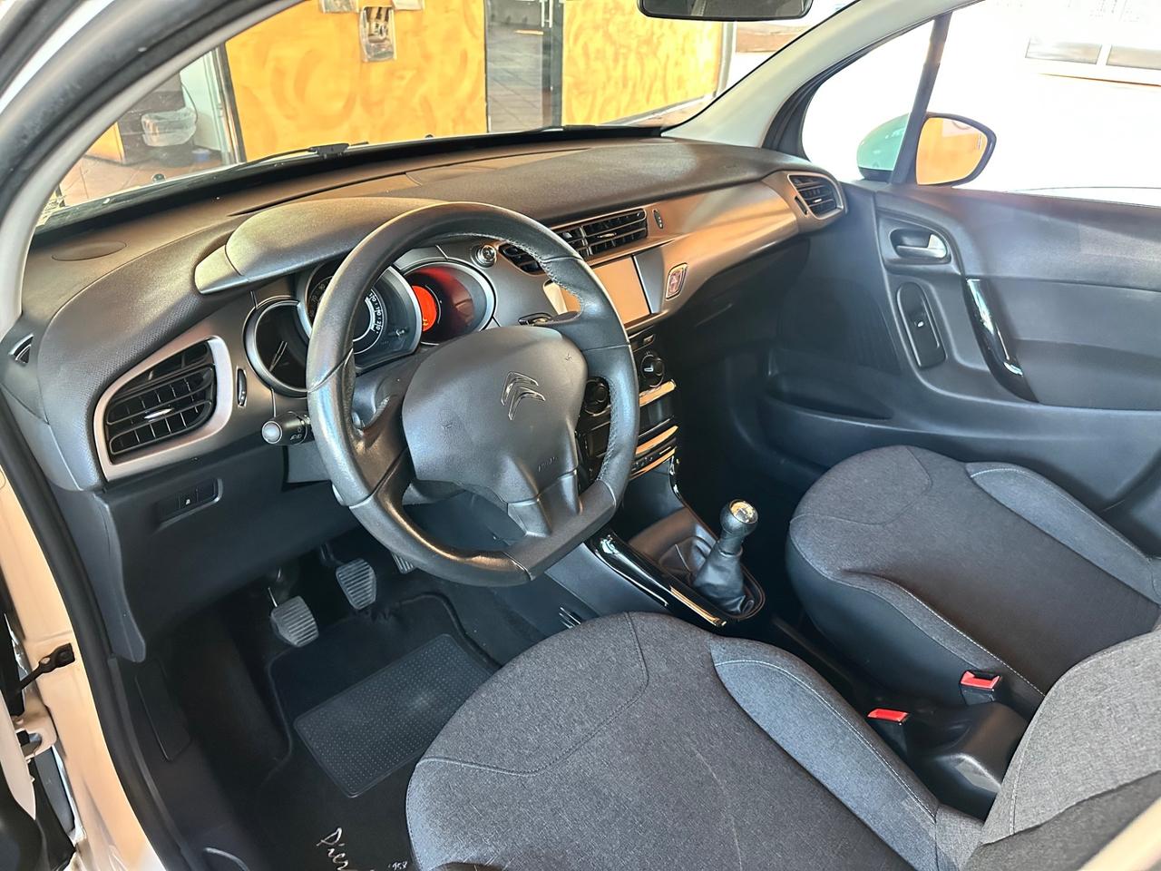 Citroen C3 PureTech 82 Monna Lisa 1.2 benzina