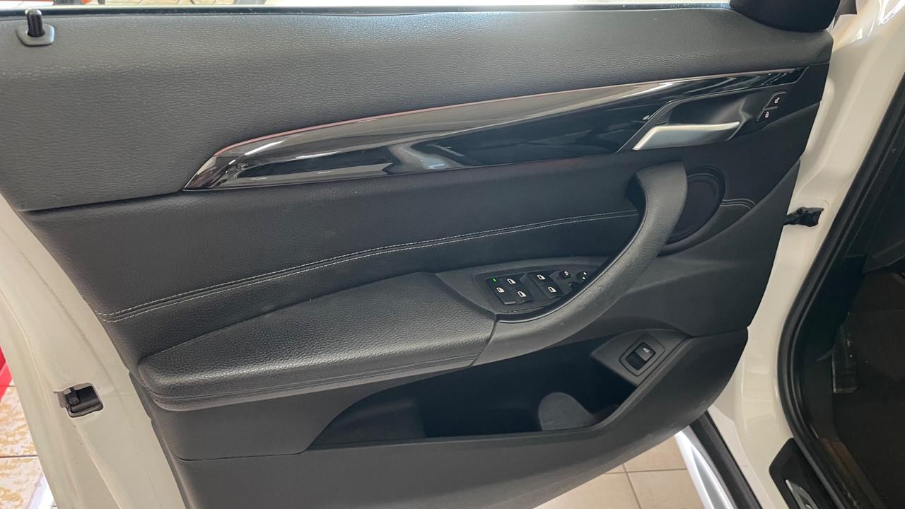 Bmw X1 sDrive18d xLine