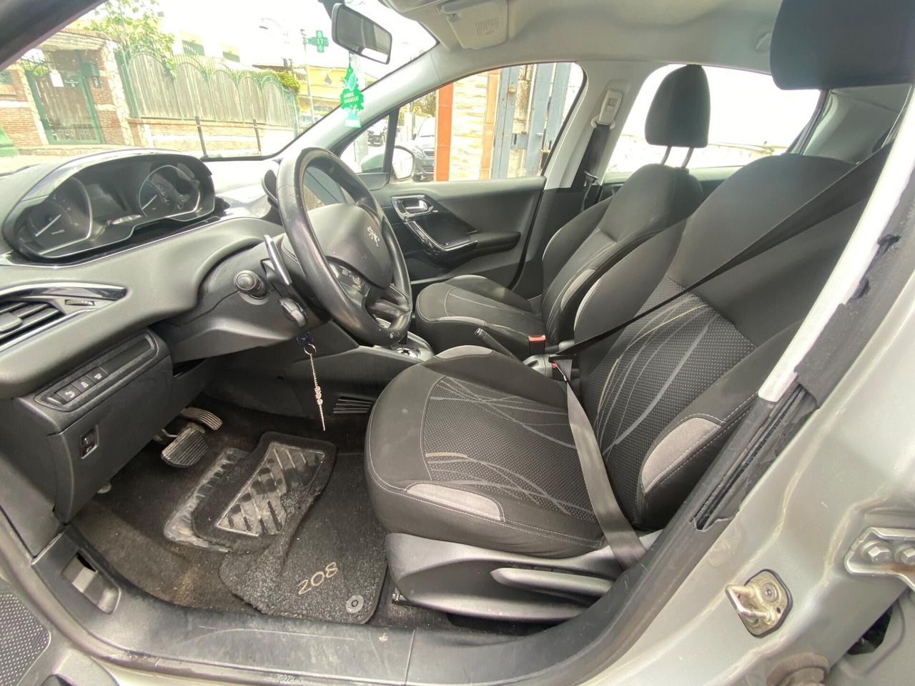 Peugeot 208 1.4 HDi 68 CV 5 porte Allure automatico