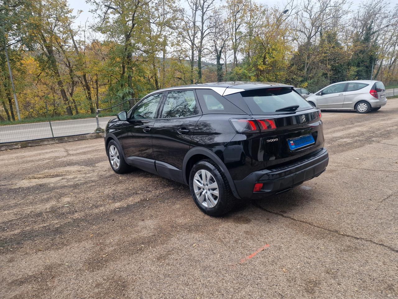 Peugeot 3008 BlueHDi 130 S&S Active Business