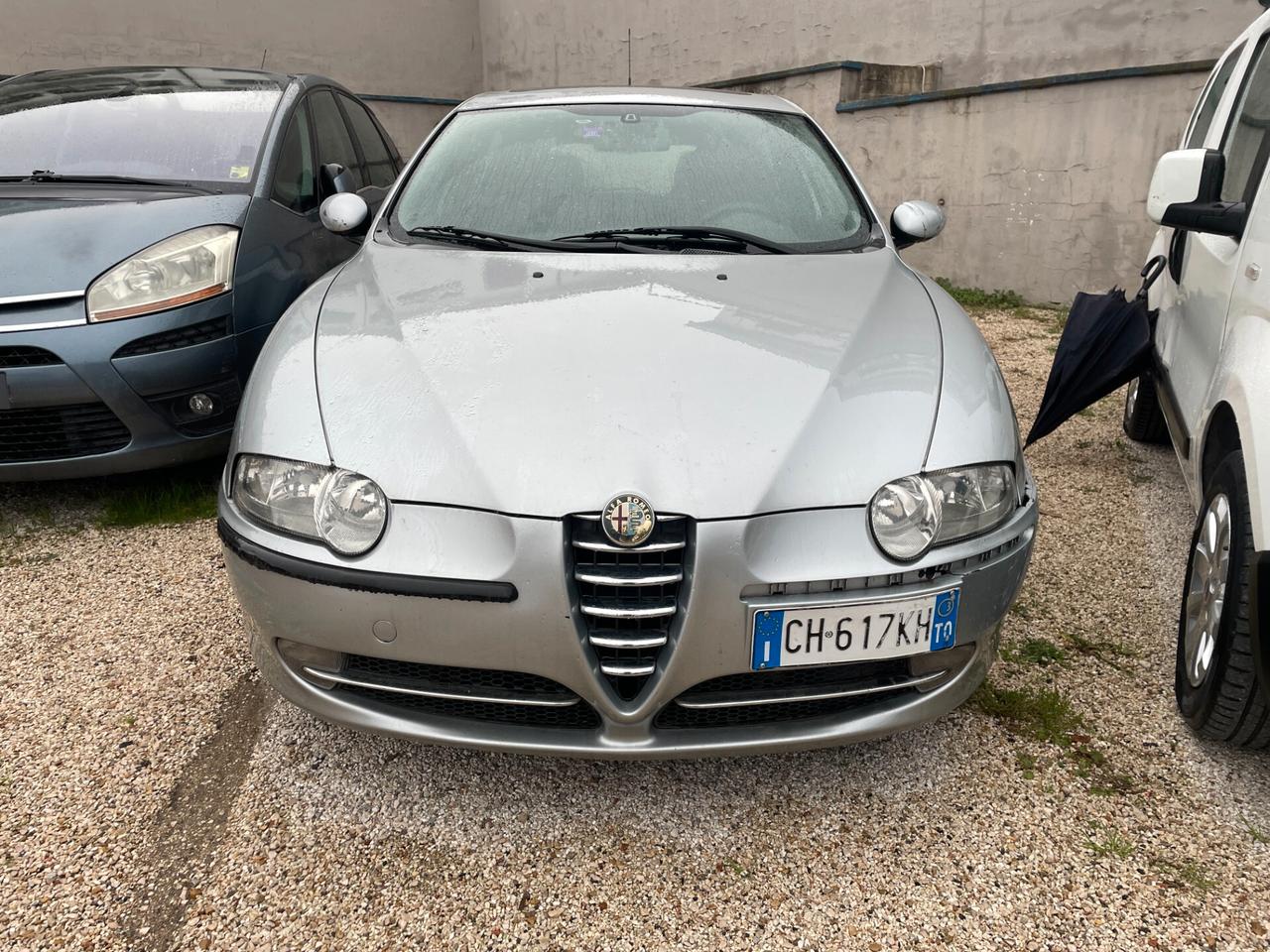 Alfa Romeo 147 1.9 JTD (115 CV) cat 5p. Distinctive
