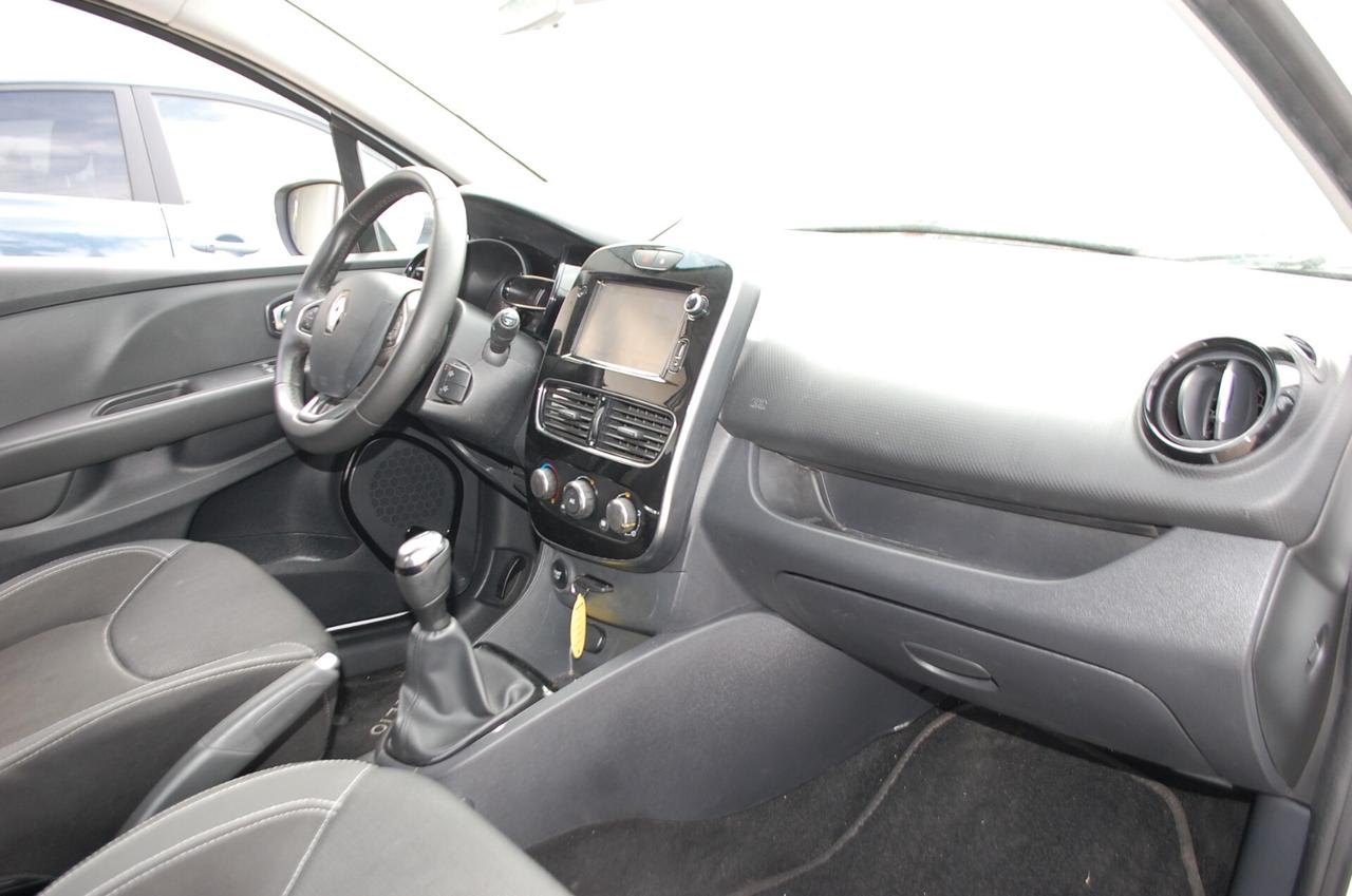 Renault Clio 0.9 TCE energy Zen Gpl 90CV Uff Italy Navi USB