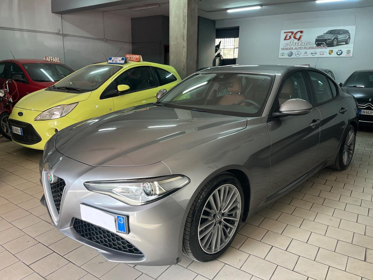 Alfa Romeo Giulia 2.2 180 CV AT8 Business Sport Launch Ed.