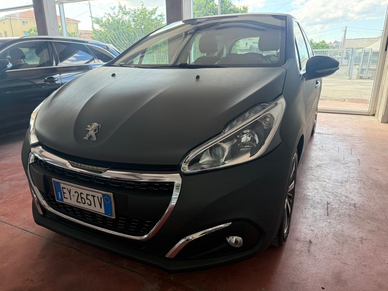 Peugeot 208 PureTech 82 5 porte Allure serie limitata