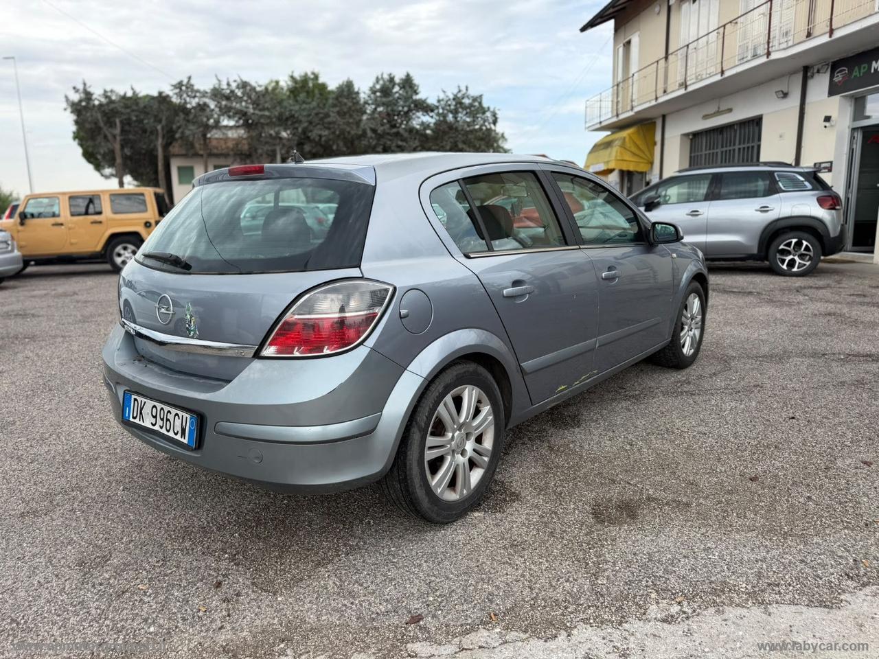 OPEL Astra 1.6 16V VVT 5p. Club