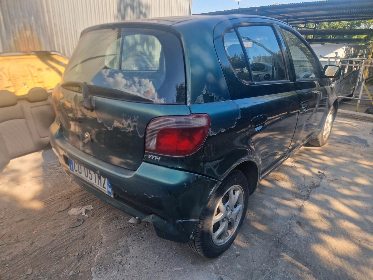 Toyota Yaris 1.0 4 cilindri Gpl valido fino al 2033