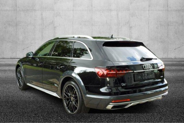 AUDI A4 allroad 40 TDI 204 CV S tronic Identity Contrast