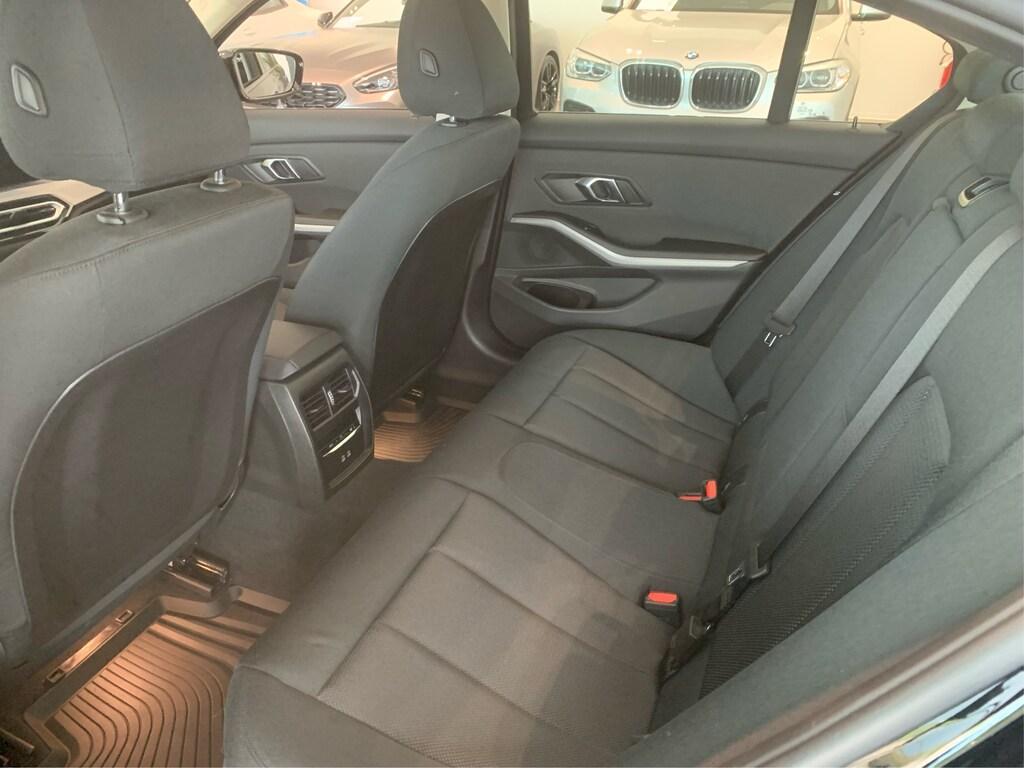 BMW Serie 3 Berlina 318 d Mild Hybrid 48V Steptronic