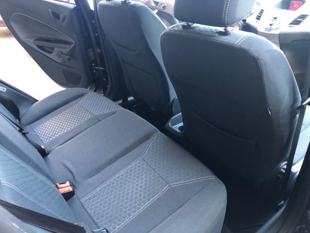 FORD Fiesta 1.4 TDCi 68CV 5 porte Titanium