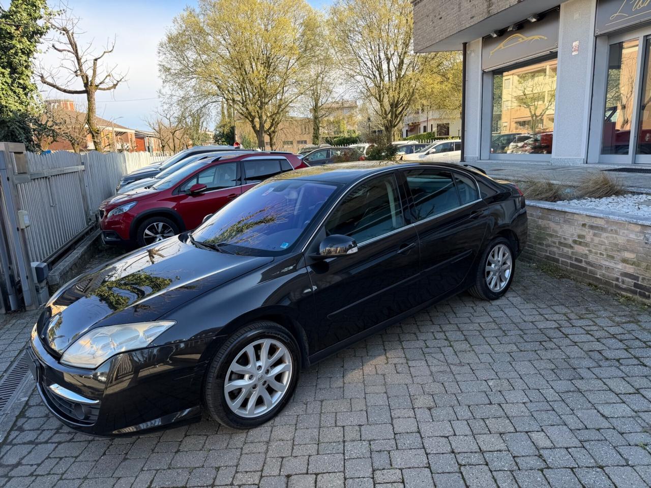 Renault Laguna 2.0 16V Initiale
