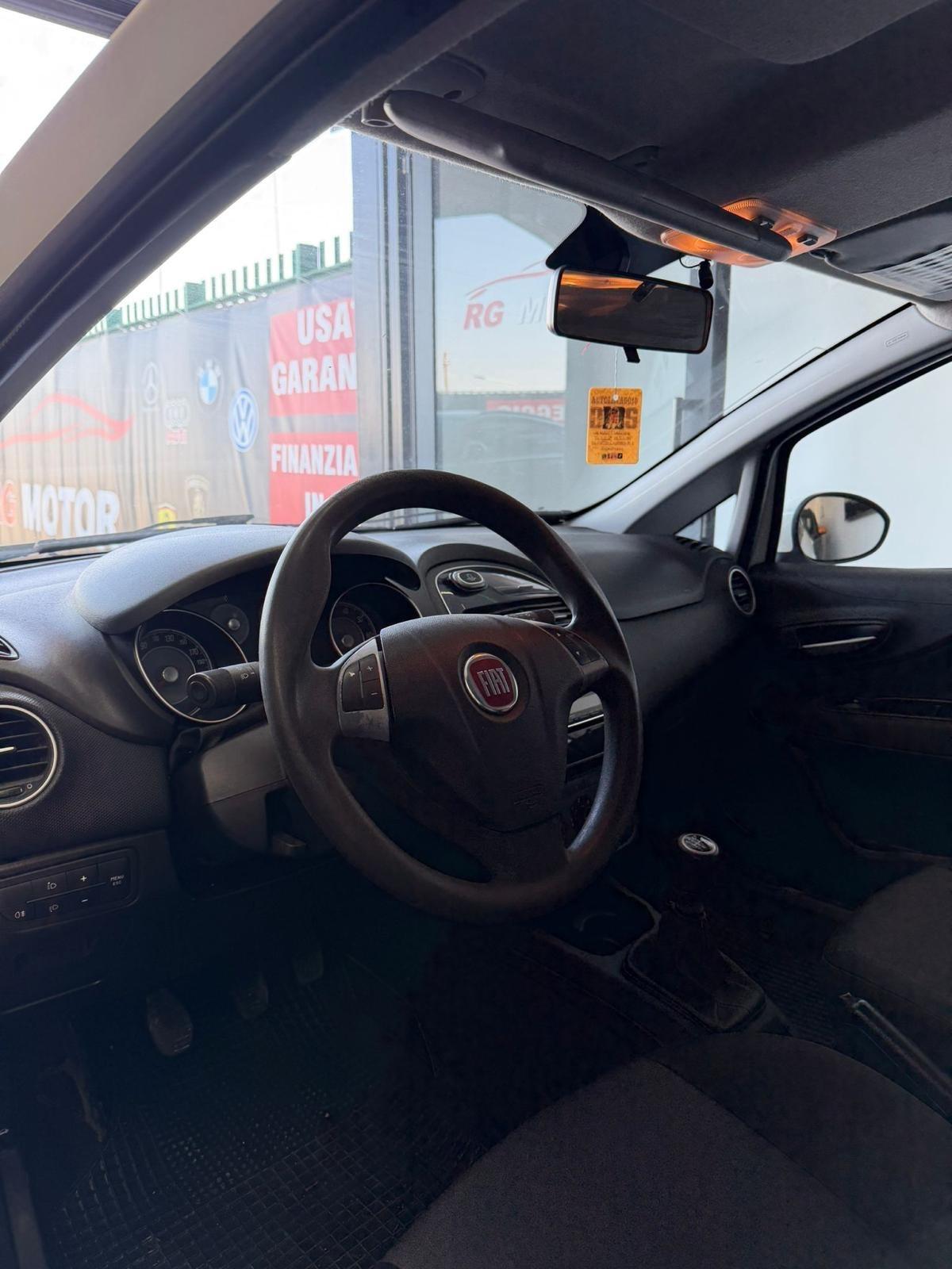 Fiat Punto 1.4 8V 5 porte Natural Power Street