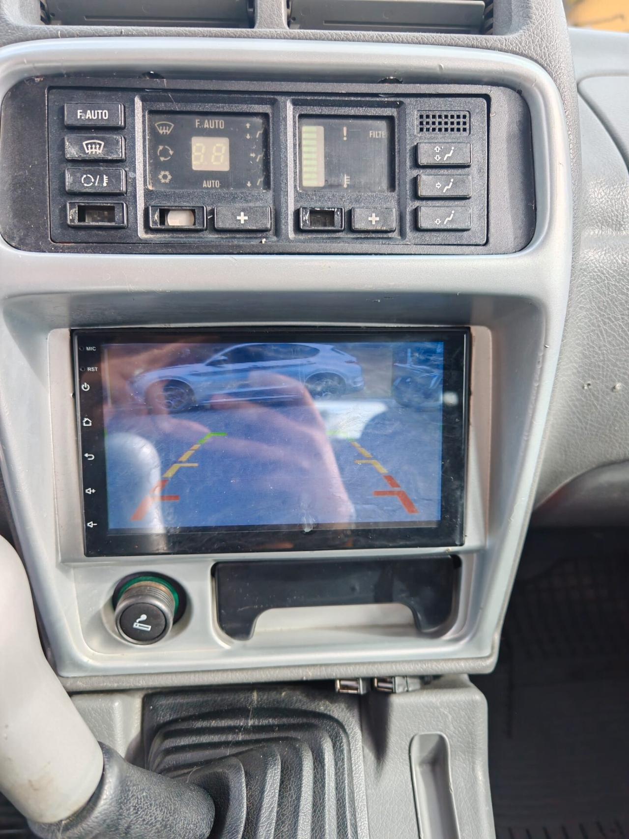 Santana PS 300 350 1.6 HDI Metal Top cat 5p.