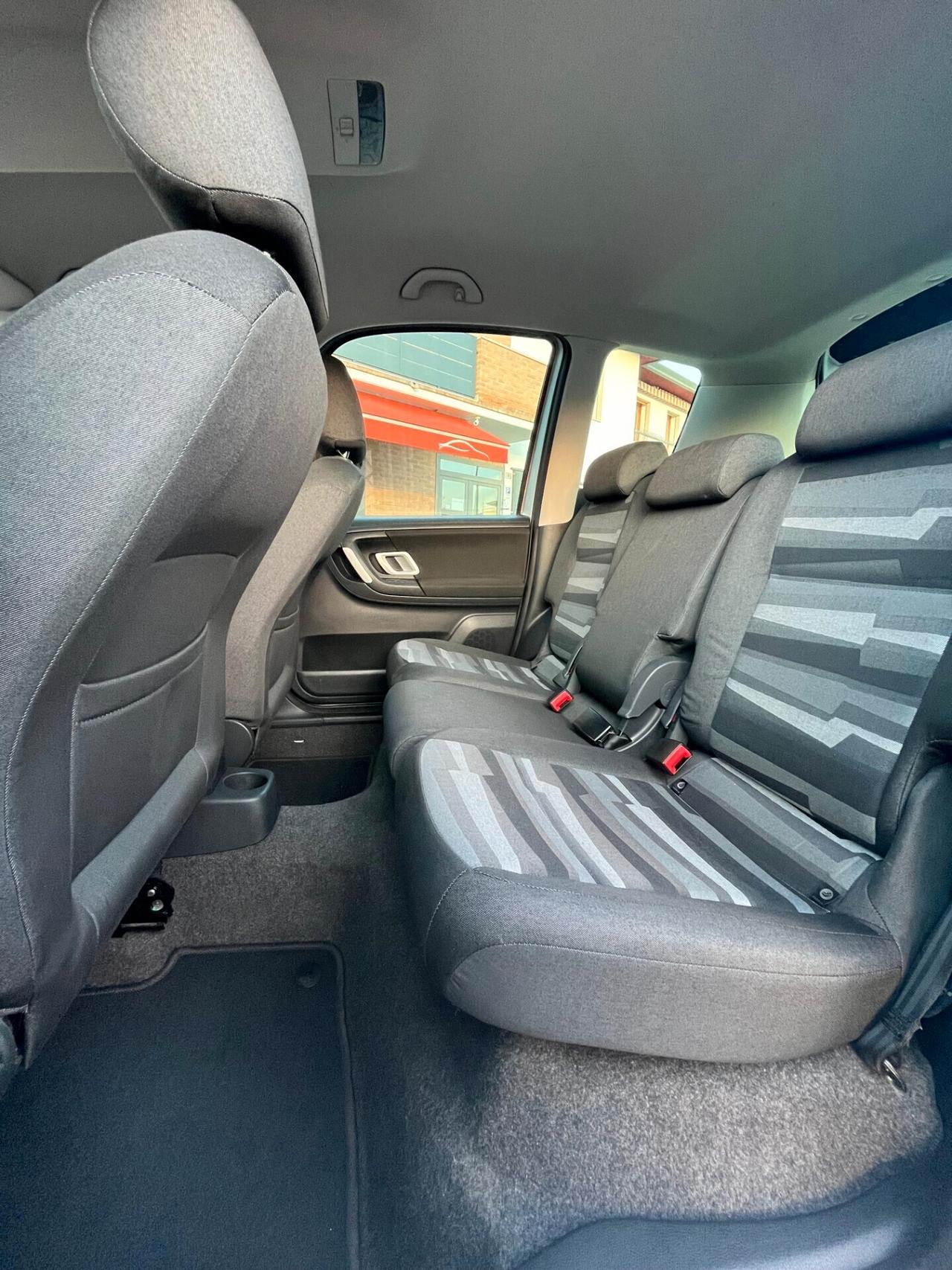 Skoda Roomster Style