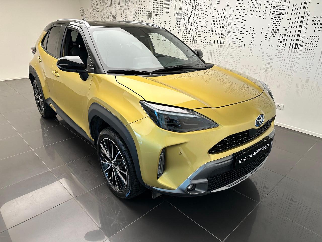 Toyota Yaris Cross 1.5h Premiere awd-i 116cv e-cvt