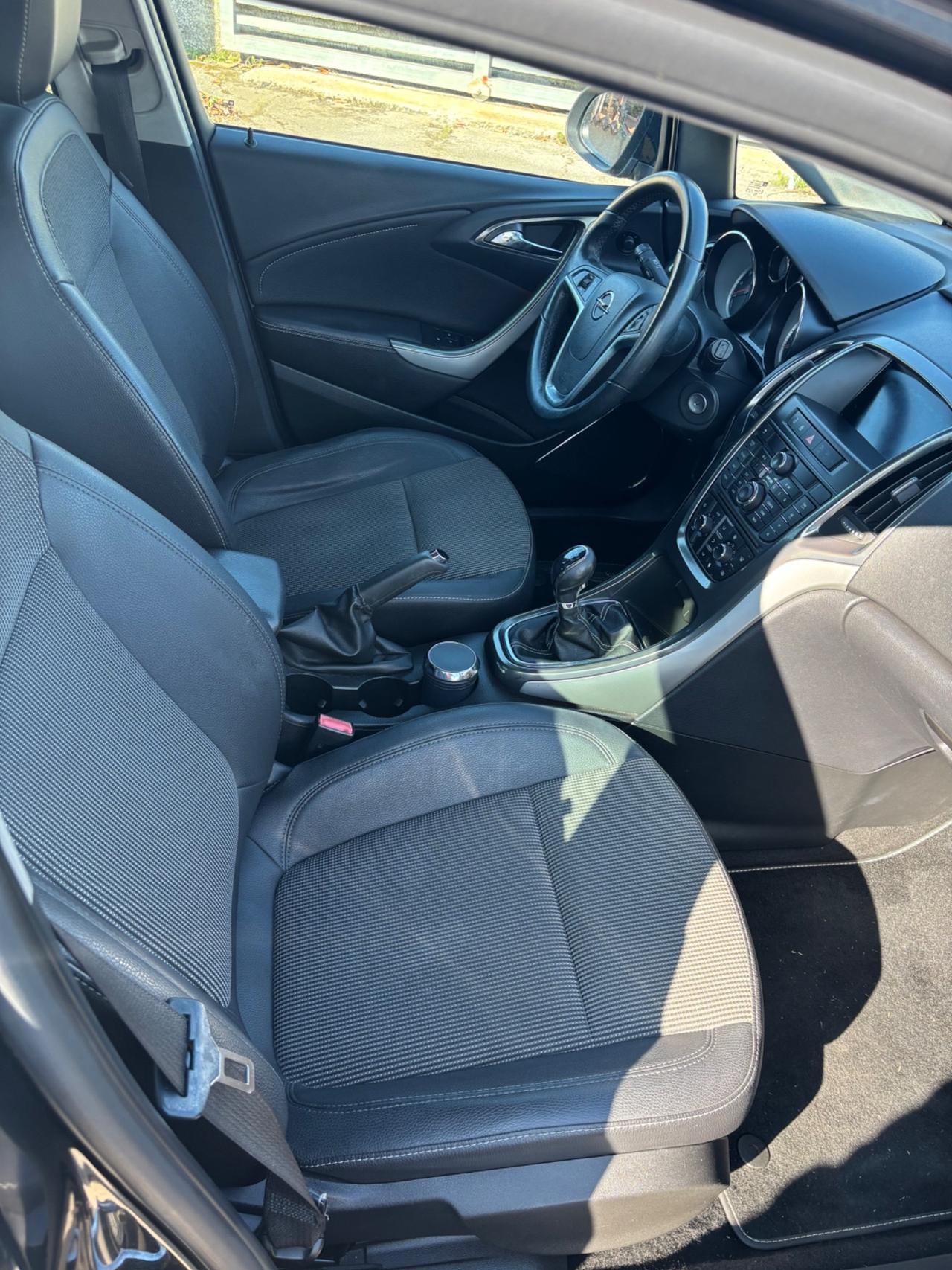 Opel Astra 1.4 Turbo 140CV 5 porte Cosmo