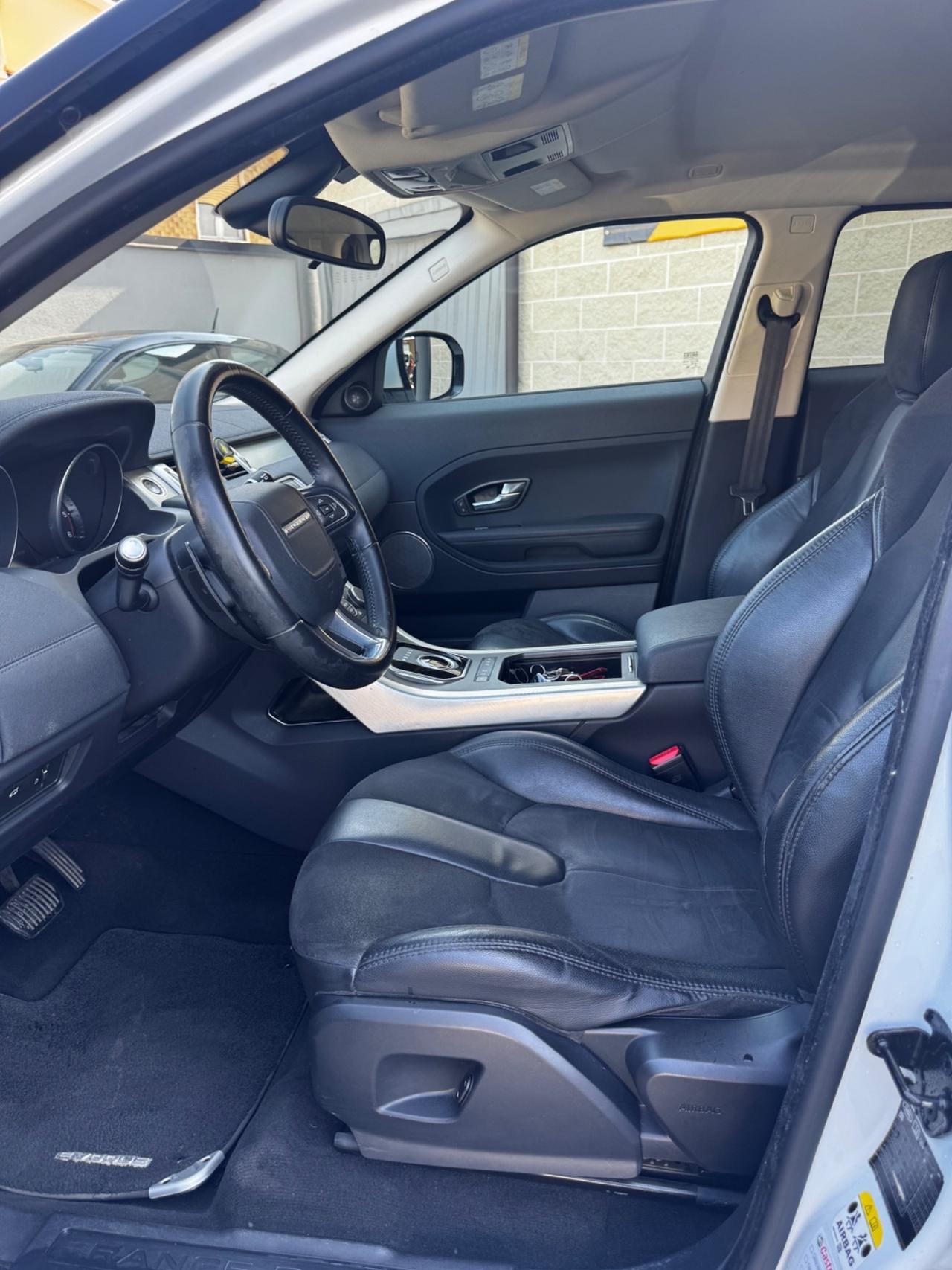Land Rover Range Rover Evoque Range Rover Evoque 2.2 TD4 5p. Pure