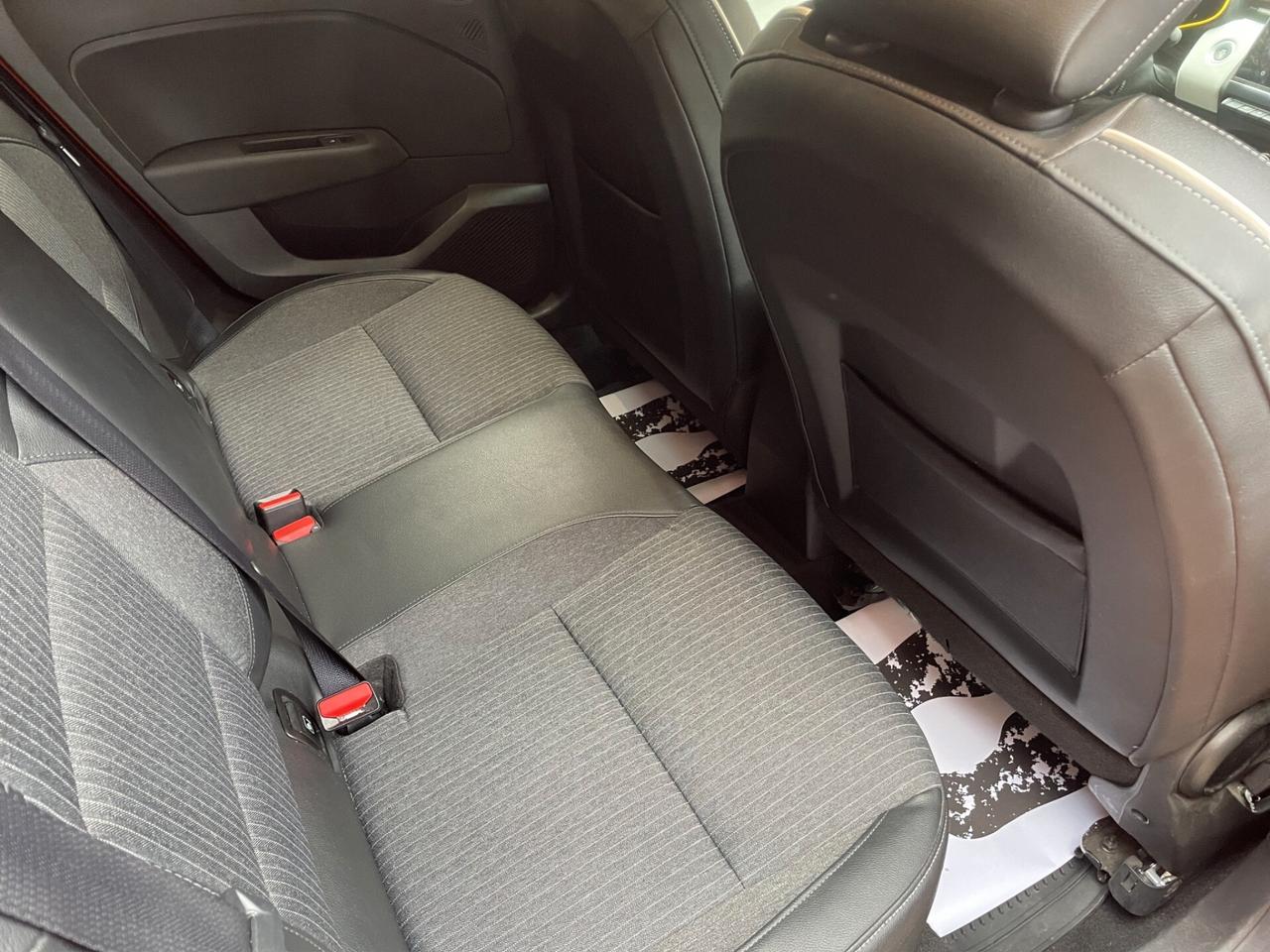 Renault Clio UNICO PROPRIETARIO - NEOPATENTATI