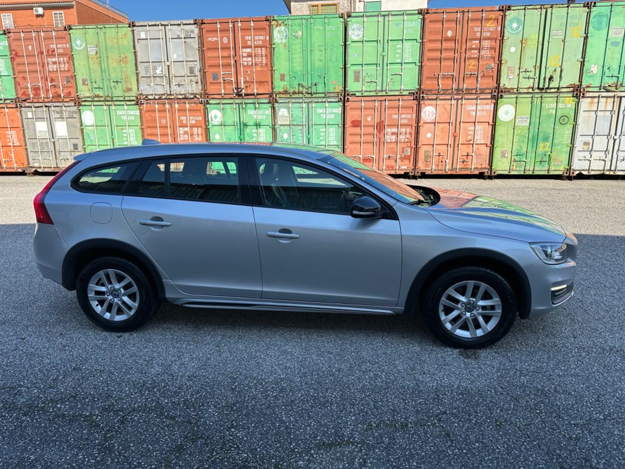 Volvo V60 Cross Country D3 Geartronic Summum 120 m km