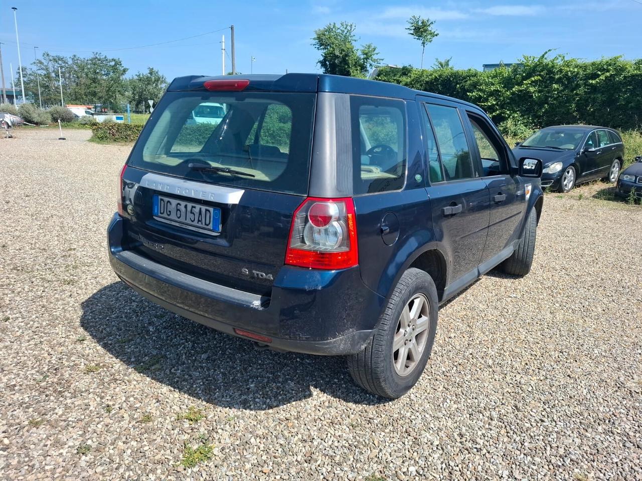Land Rover Freelander 2.2 TD4 S 4x4 - 128.000km