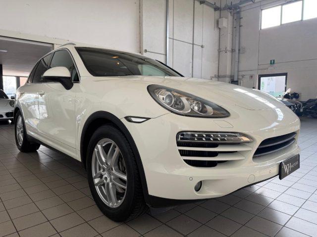 PORSCHE Cayenne 3.0 Diesel /BELL1SS1MO/