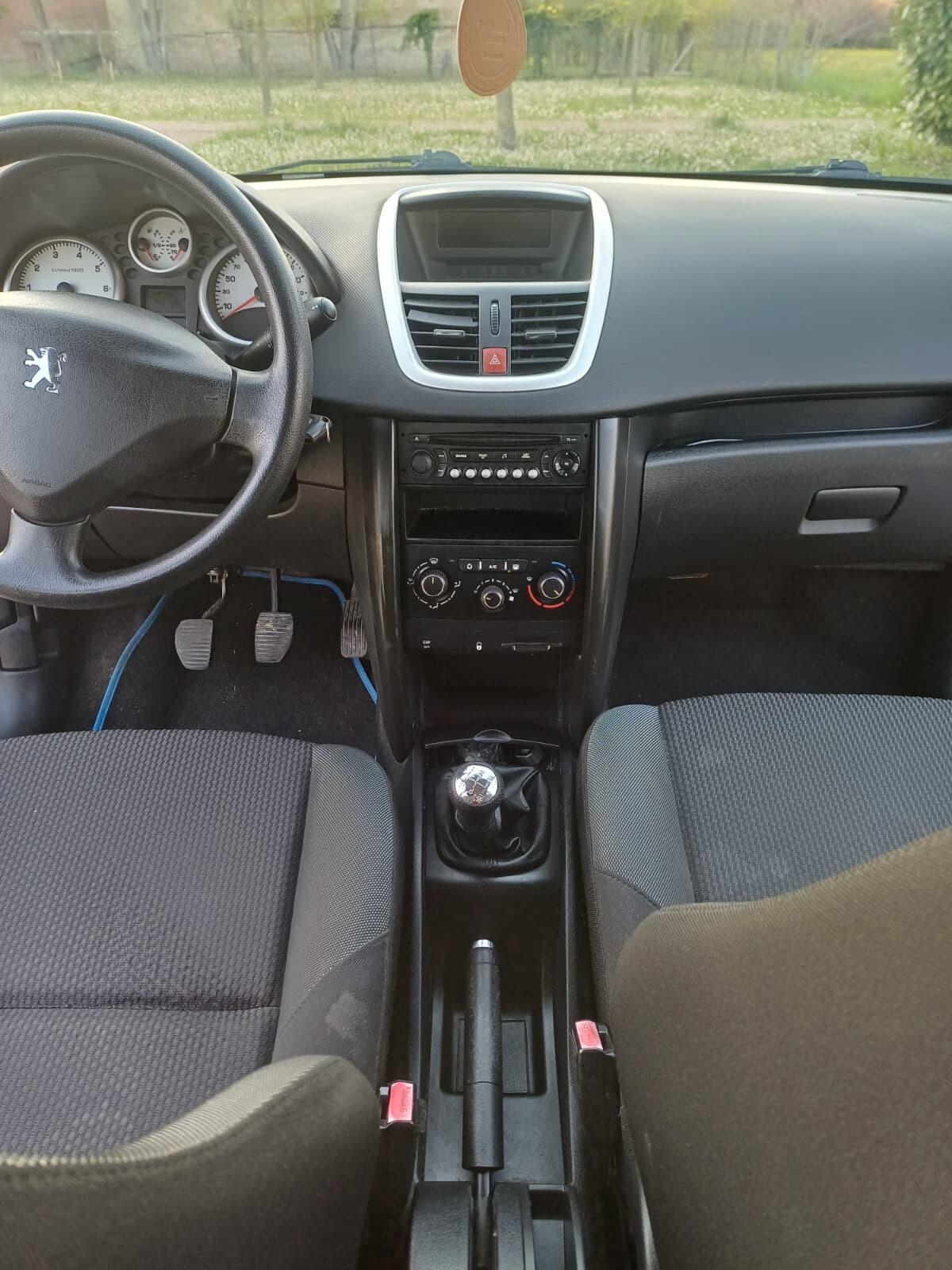 Peugeot 207 1.4 8V 75CV 5p. Energie Sport ECO GPL