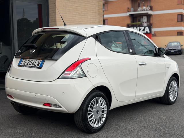 LANCIA Ypsilon 1.2 69 CV 5 porte GPL Ecochic Gold(NESSUN VINCOLO)