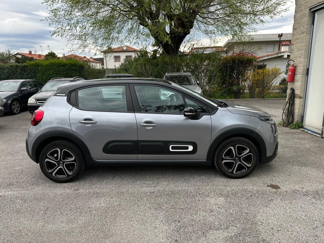 Citroen C3 PureTech 83 S&S Shine - 29.000km