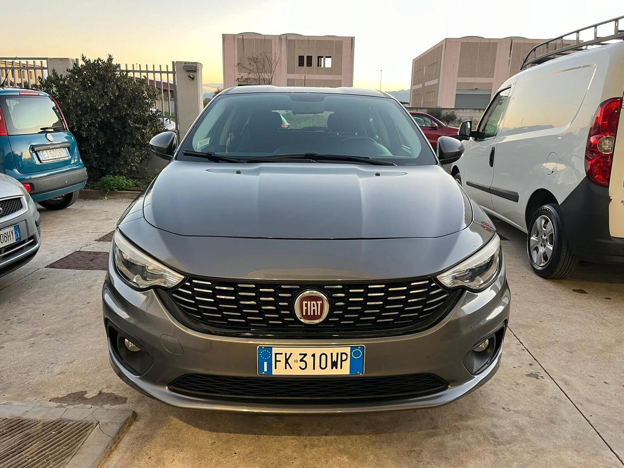 Fiat Tipo 1.3 Mjt 4 porte Easy