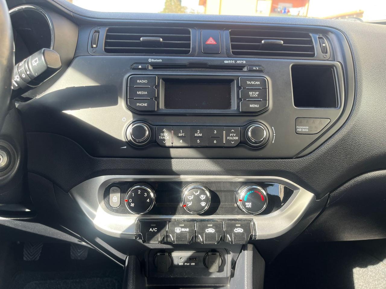 Kia Rio 1.1 CRDi 5p. Active 137000 km