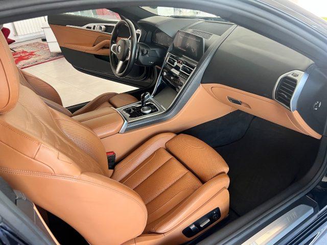 BMW 840 d 48V xDrive Coupé 4 ruote sterzanti