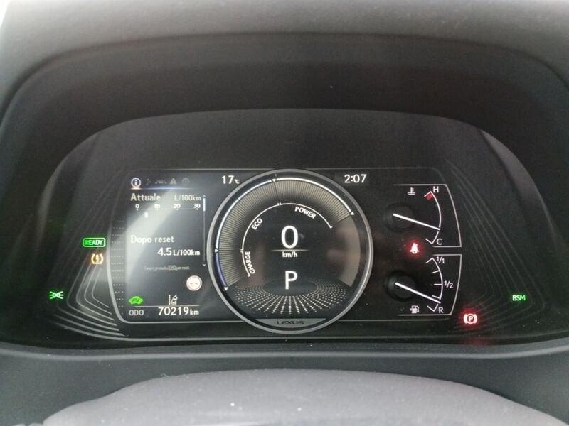 Lexus UX Hybrid Premium