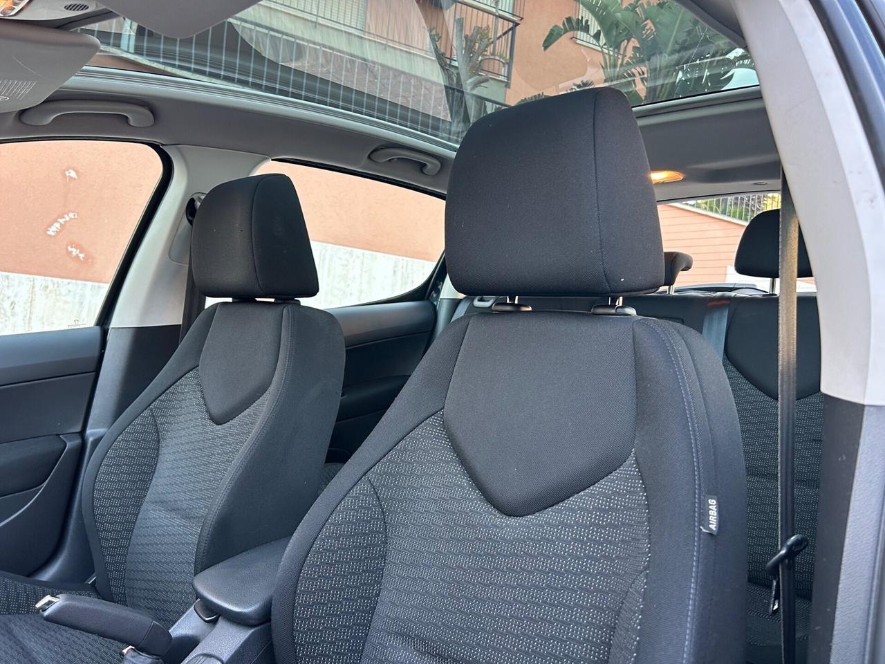 Peugeot 308 1.6 e-HDi allure tetto panoramico