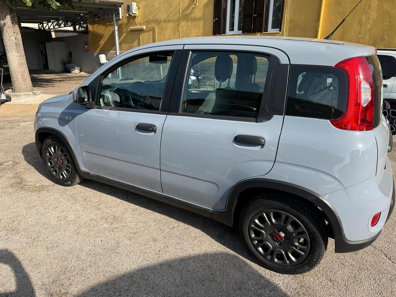 Fiat Panda 1.0 FireFly S&S Hybrid