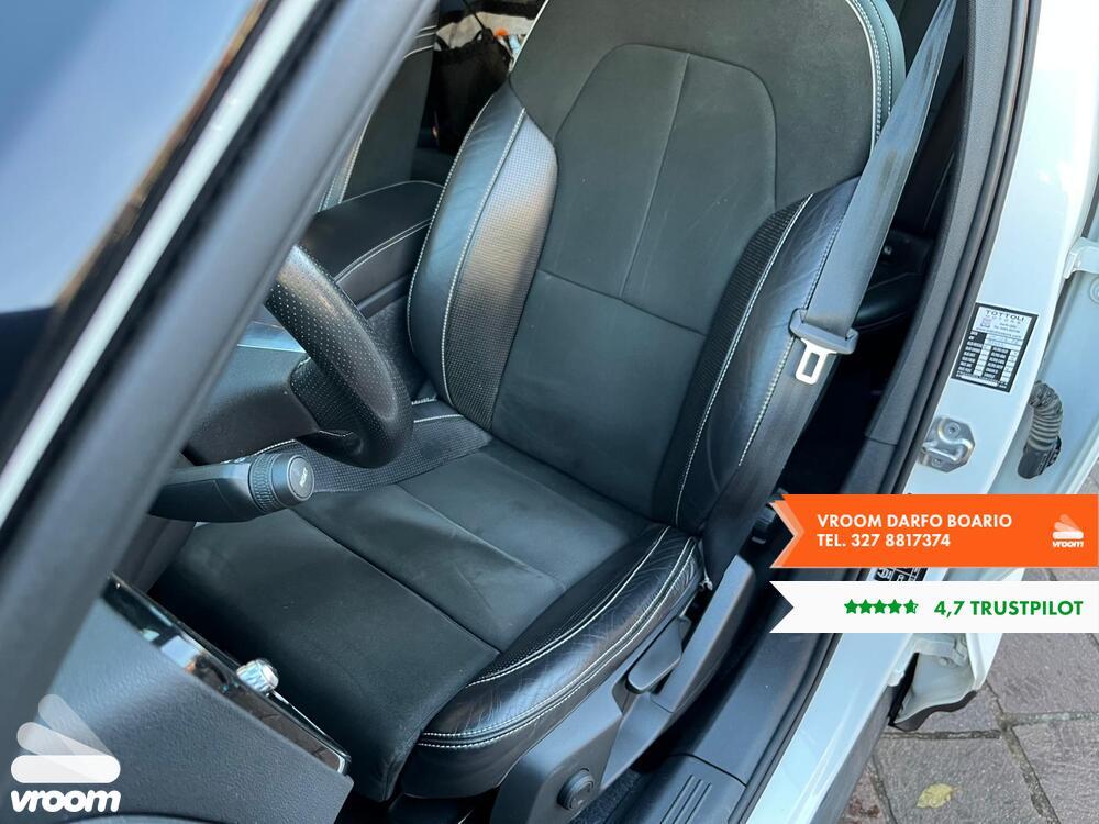 VOLVO XC40 (2017-->) XC40 T3 Geartronic R-design
