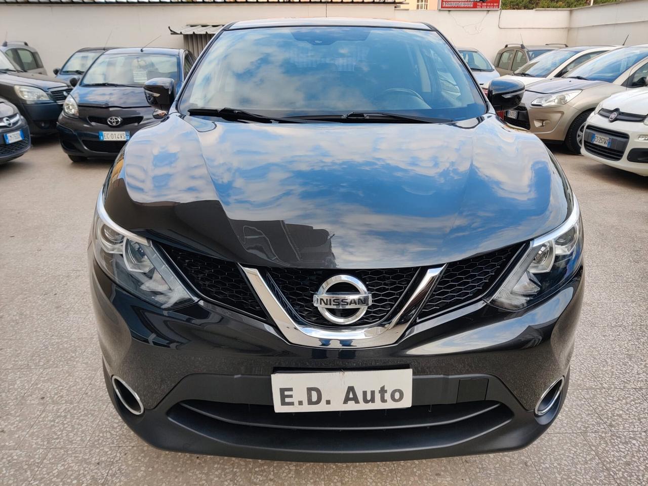 Nissan Qashqai 1.5 Diesel LED