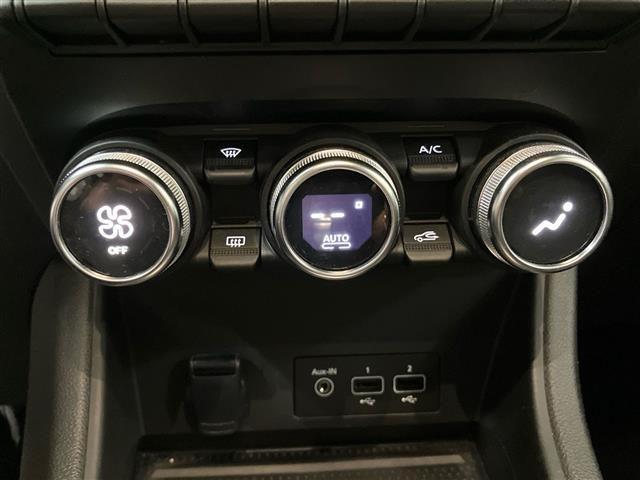 RENAULT Captur 1.6 E-TECH Hybrid Techno Fast Tr. Auto 145