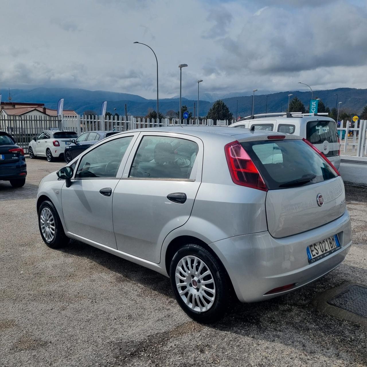 Fiat Punto 1.3 MJT II 75 CV 5 porte Lounge